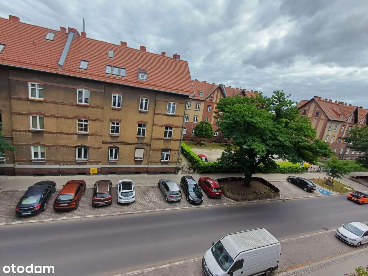 OKAZJA SPRZEDAM PRZESTRONNĄ KAWALERKĘ W CENTRUM POZNANIA-12