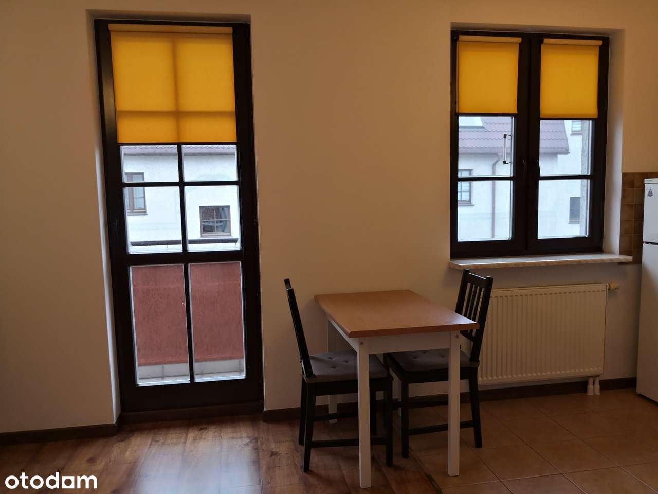 Słoneczne mieszkanie z balkonem 32m2 - 2500 zł + 300 zł opłaty