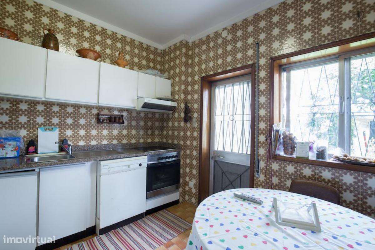 Quarto - localizado em Pedrouços Porto - Grande imagem: 5/10