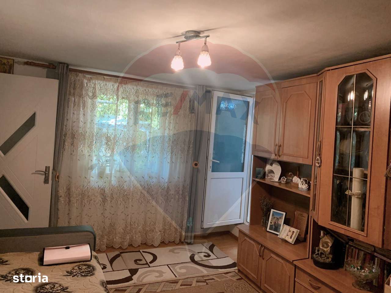 Casuta de la tara - Imagine principală: 4/20