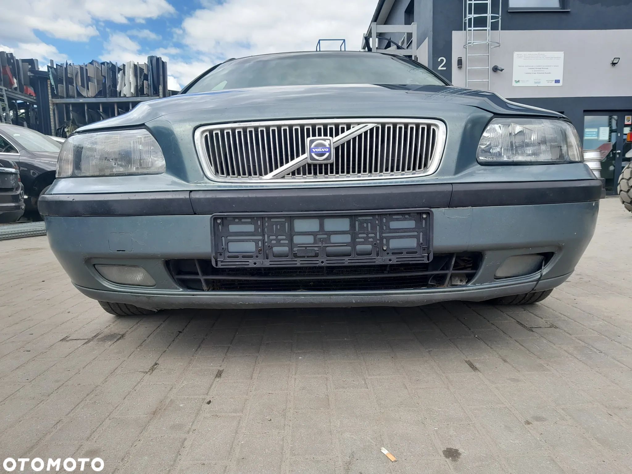 VOLVO V70 ZDERZAK PRZEDNI PRZÓD KOLOR: 449-26 - 1