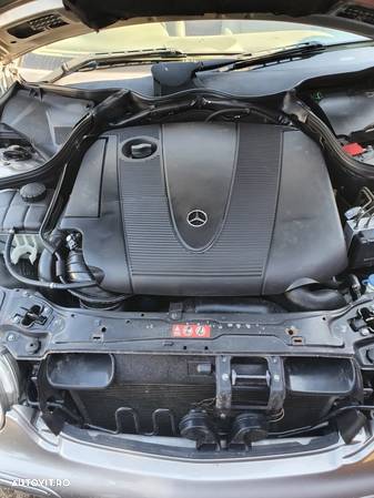 Motor complet fara anexe Mercedes C200 w203 an 2006 120cp motor 2.2 OM646 646.963 cardan grup diferential spate portiera usa far faruri aripa oglinda stanga dreapta bara fata capota motor jante catalizator Mercedes Benz C E Class C220 W211 Sprinter Vito - 1