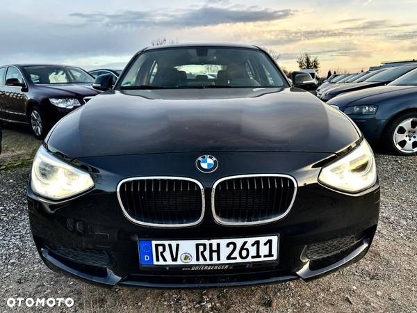 BMW Seria 1 116i - 33