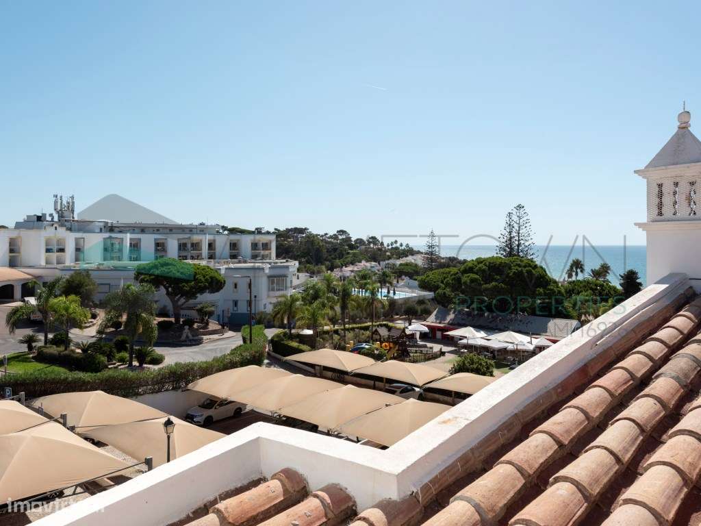Fantástica Moradia T3 Renovada - A Apenas Minutos da Praia e Praça,...-12