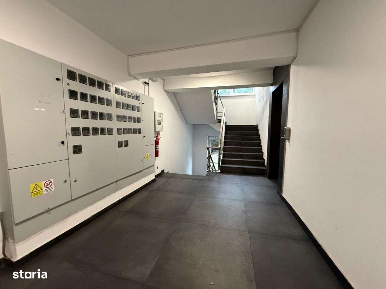 2 Camere Decomandat Mobilat Utilat Metrou-17