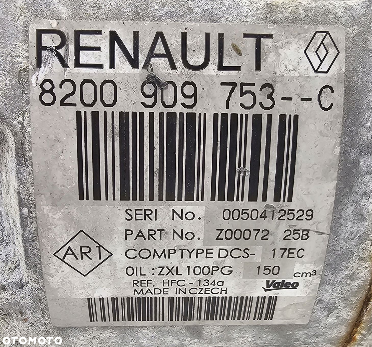 ORYGINALNA SPRĘŻARKA KLIMATYZACJI RENAULT / NISSAN - 8200909753 - 2