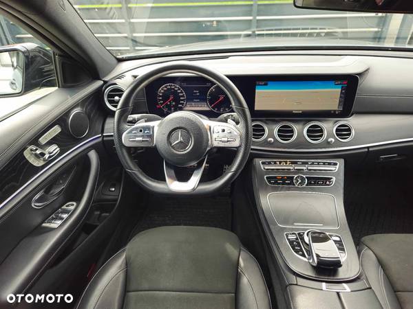 Mercedes-Benz Klasa E 220 d 4-Matic 9G-TRONIC - 7