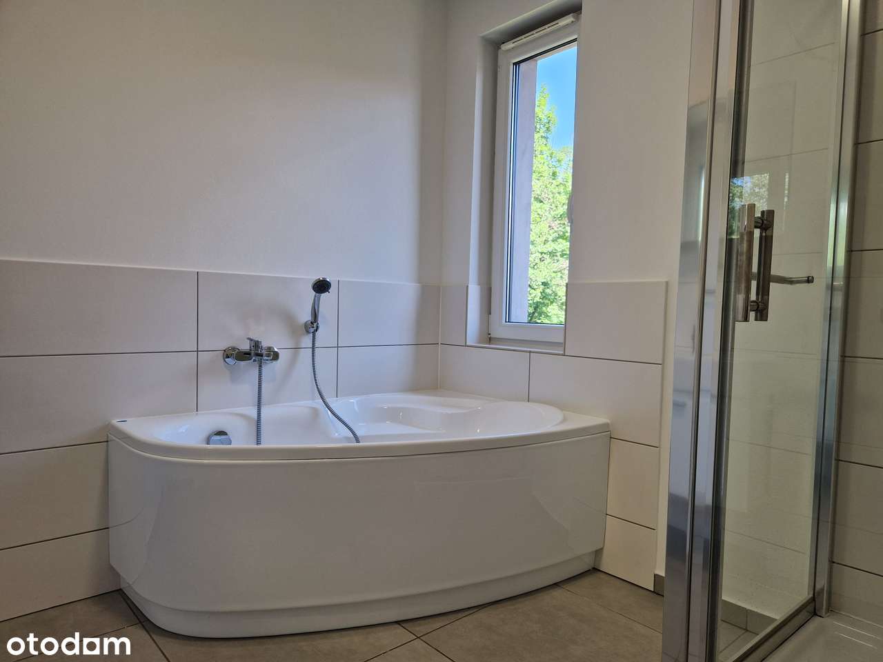 Nowoczesny apartament z ogródkiem na OSIEDLU ZAMKOWYM - Pełny obrazek: 5/13