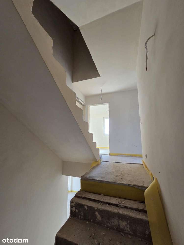 Nowoczesny bliźniak z poddaszem, wszystkie media  w - spokojna okolica-10