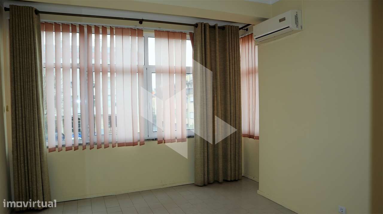 Escritório  Arrendamento em Tondela e Nandufe,Tondela - Grande imagem: 4/5