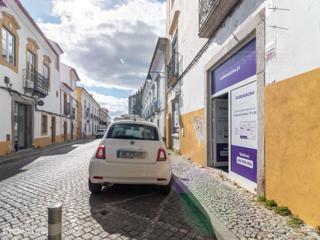 Espaço Comercial, R/chão duas salas wc, tudo como novo - Grande imagem: 5/15