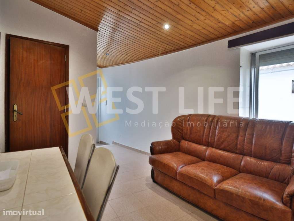 Arrecadação/Arrumos T1 - Junto a todos os serviços e acessos - EXCL... - Grande imagem: 4/14