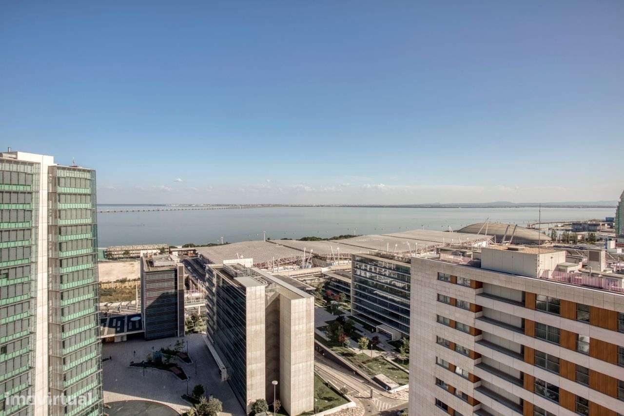 Furnished Apartment with River View and Parking Spot in Parque das Naç - Grande imagem: 5/24