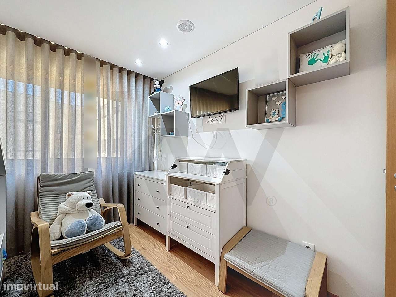 Apartamento T2 c/ Garagem Fechada em Perfeito Estado- Urbanização Pass-25