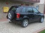 Toyota RAV4 2.0 D-4D 4x4 - 3