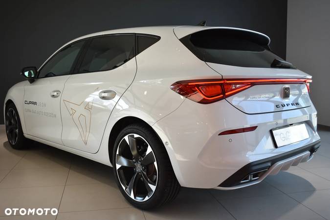 Cupra Leon 1.5 eTSI DSG - 5