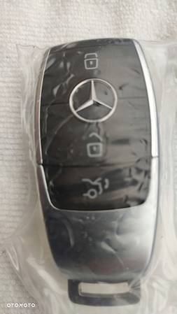 Kluczyk Oryg. Mercedes W177 A-Klasa Keyless A1779055706 Europa Idealny - 1