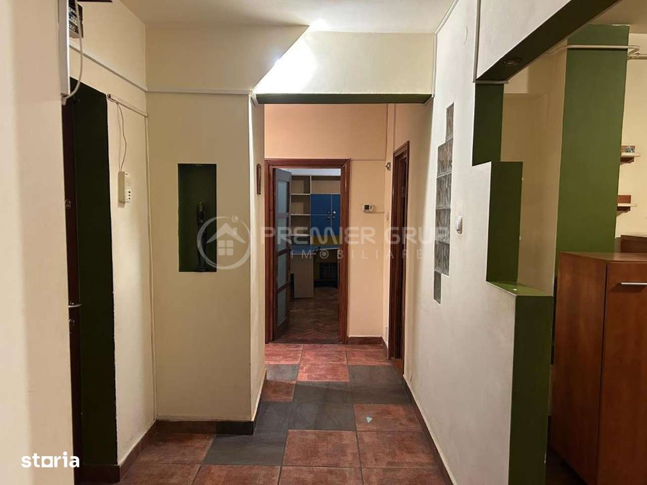 Etaj intermediar! Apartament 3 camere 79mp 2 băi, Nicolina, CT-5