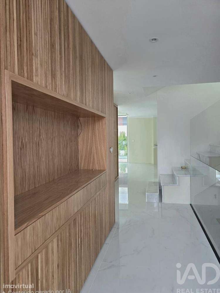 Casa / Villa T3 em Sintra - Grande imagem: 5/18