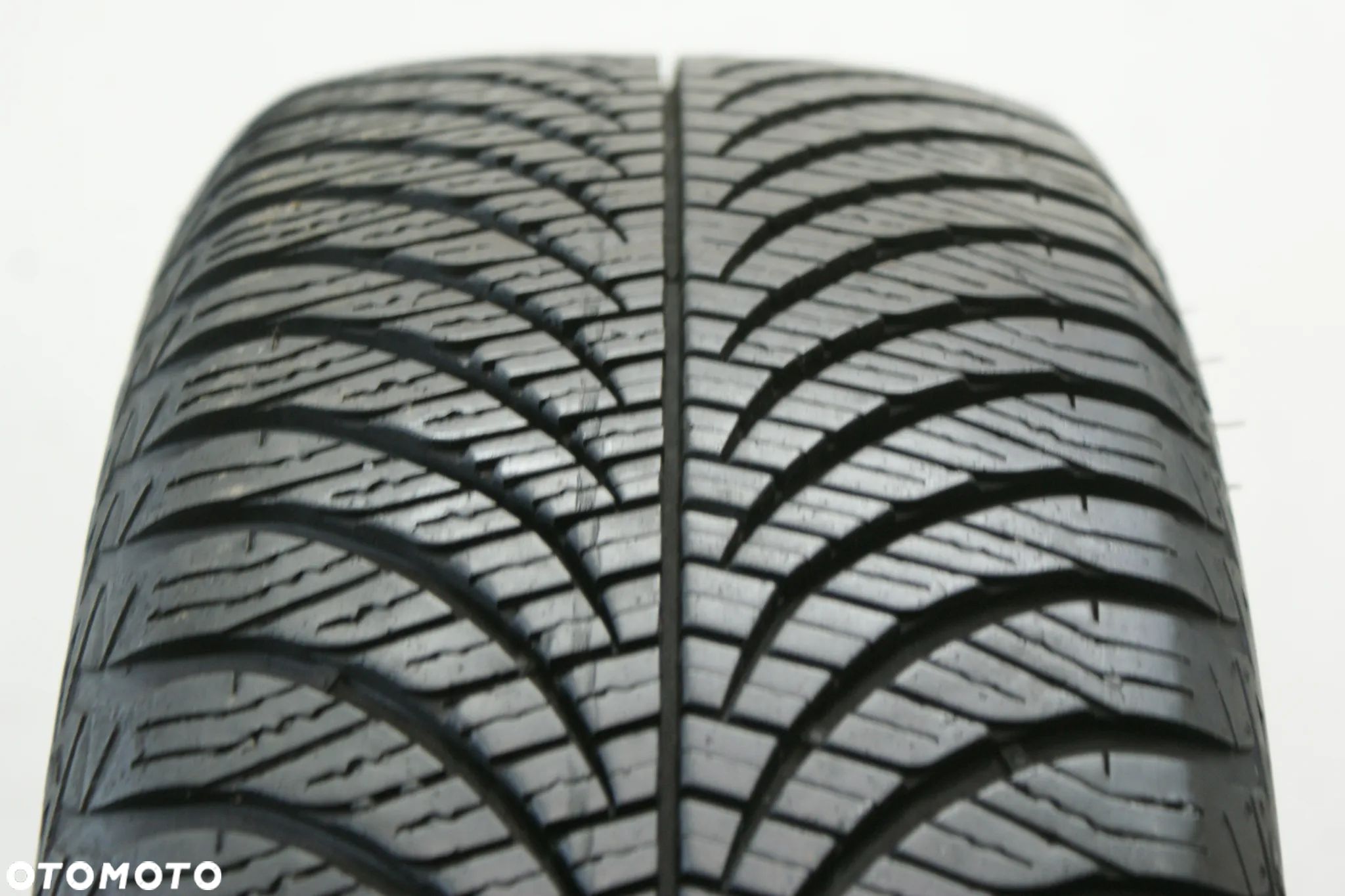 185/65R14 GOODYEAR VECTOR 4SEASONS , 6,7mm - 1