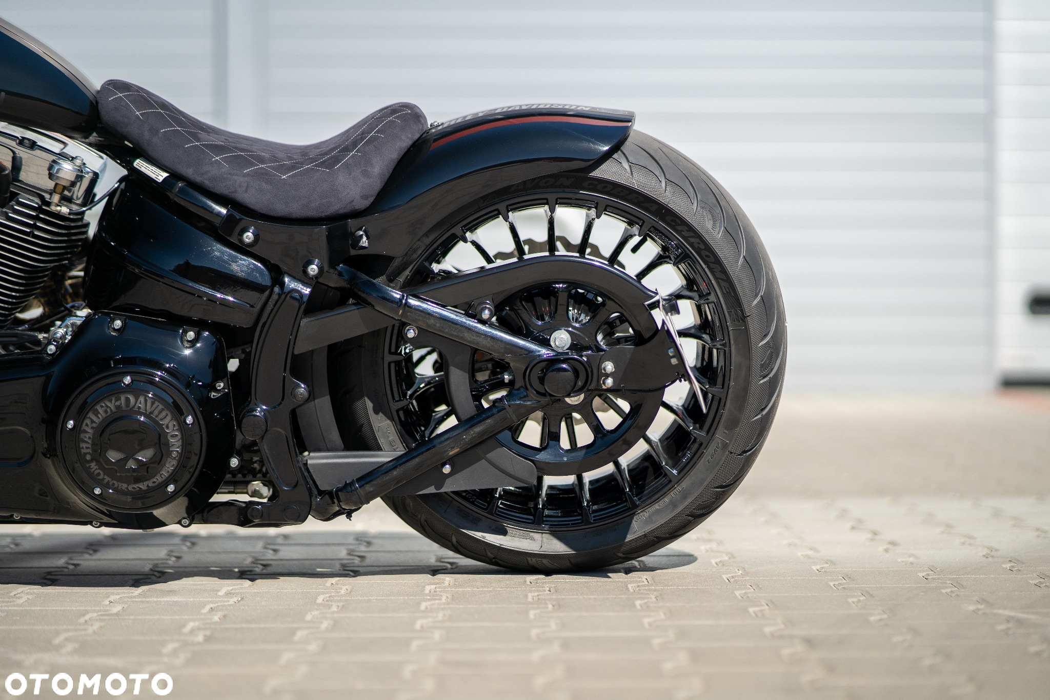 Harley-Davidson FXSB Breakout - 9