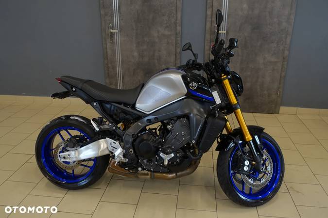 Yamaha MT - 2