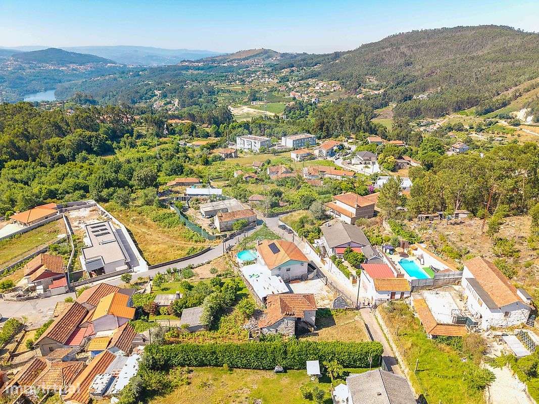 Moradia T1 para venda-18