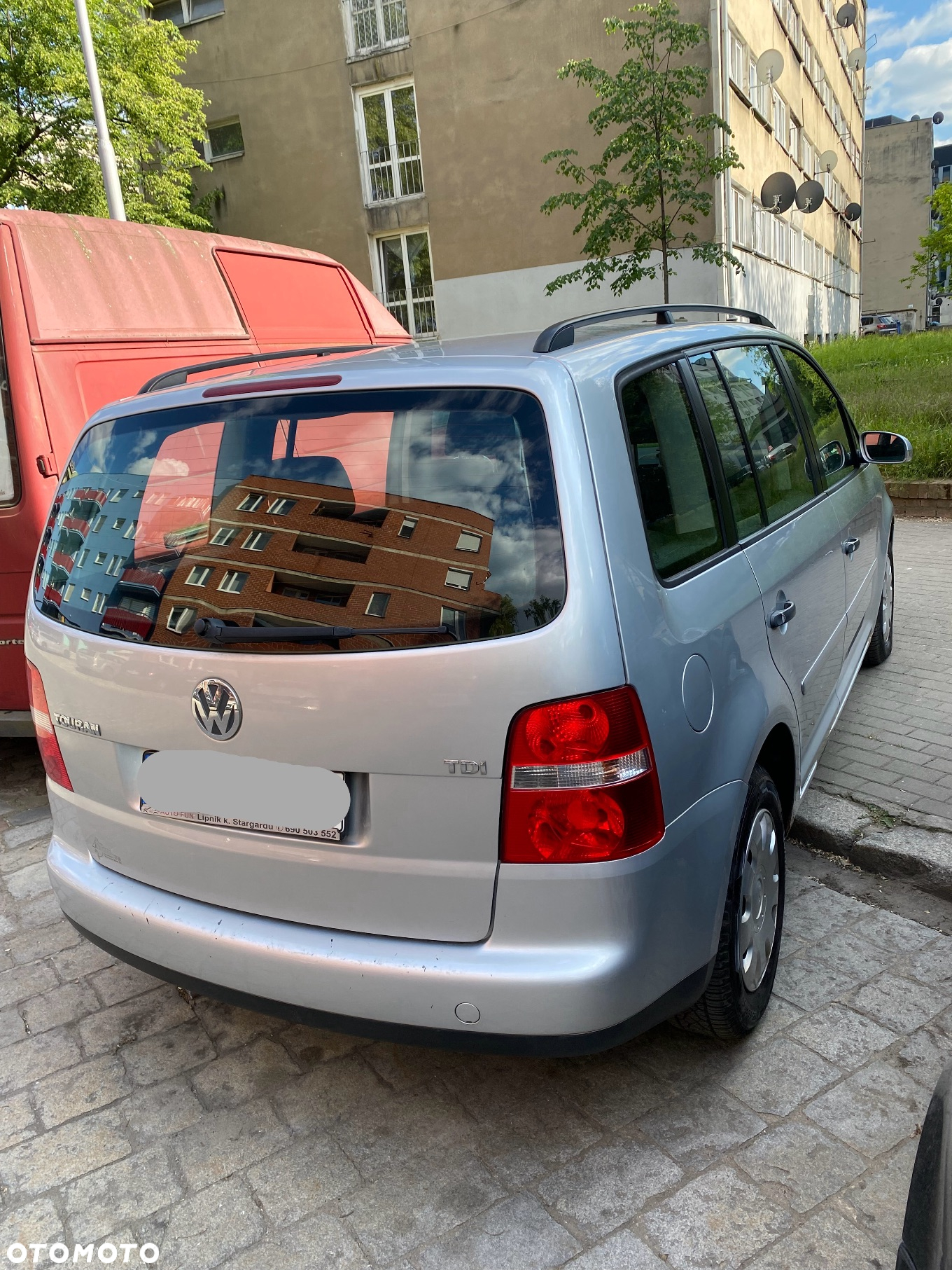 Volkswagen Touran - 6