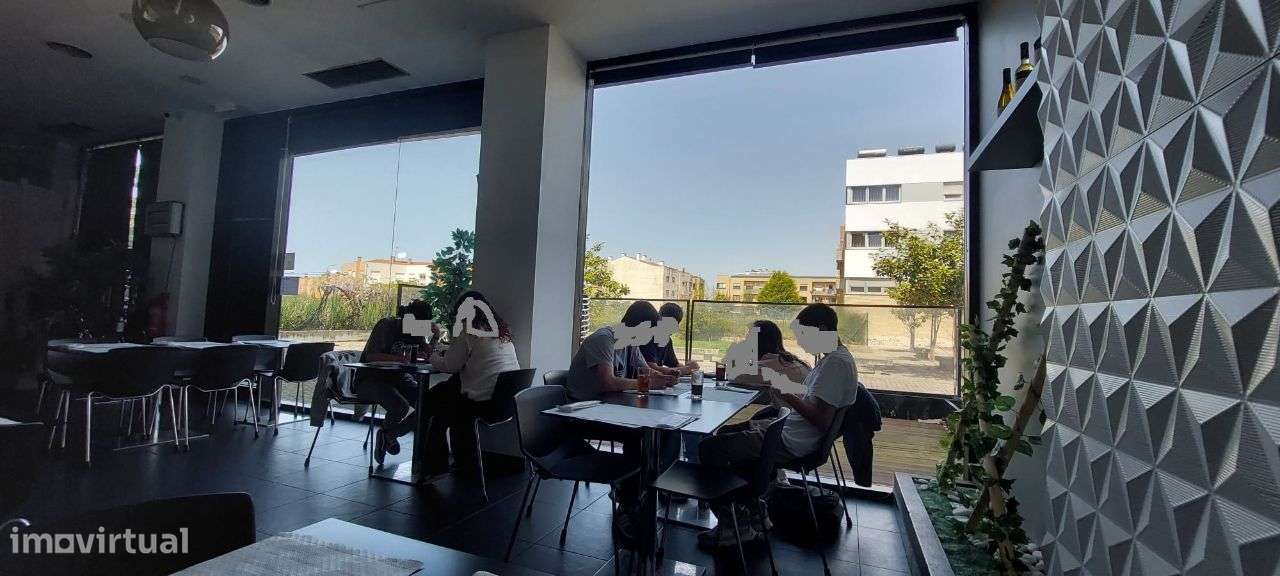 Loja de 2 pisos 2 salas para Pizzaria Espinho-11