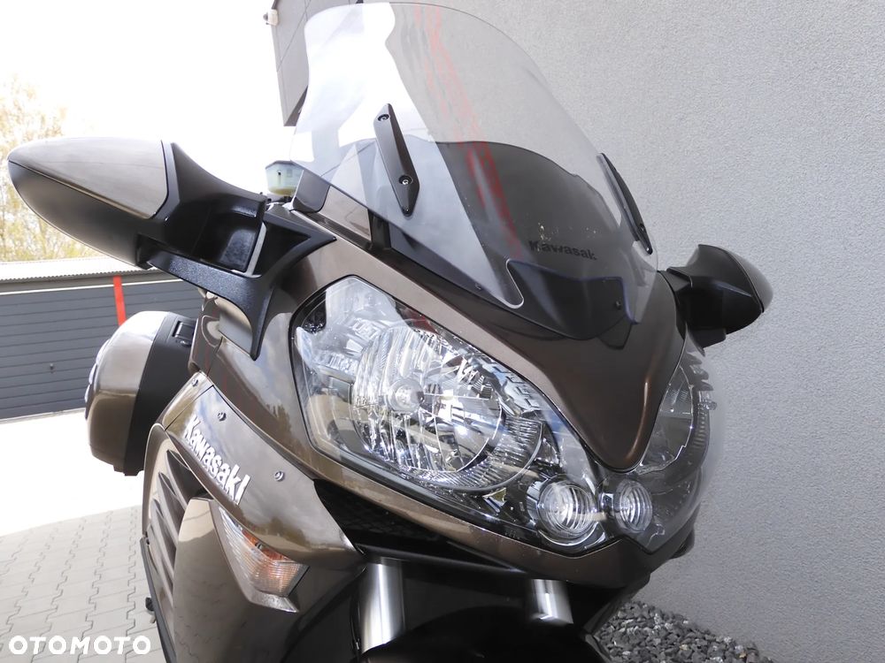 1400#LIFT#ABS#KTRC#2010#B...