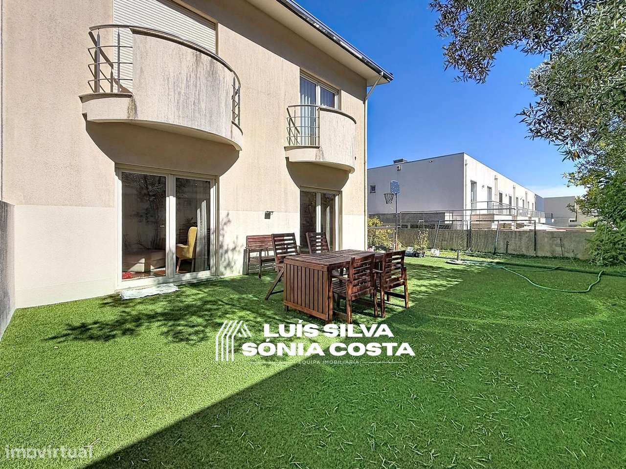 Moradia T4 c/ Áreas Incríveis, Jardim, Churrasqueira & Horta –...-5
