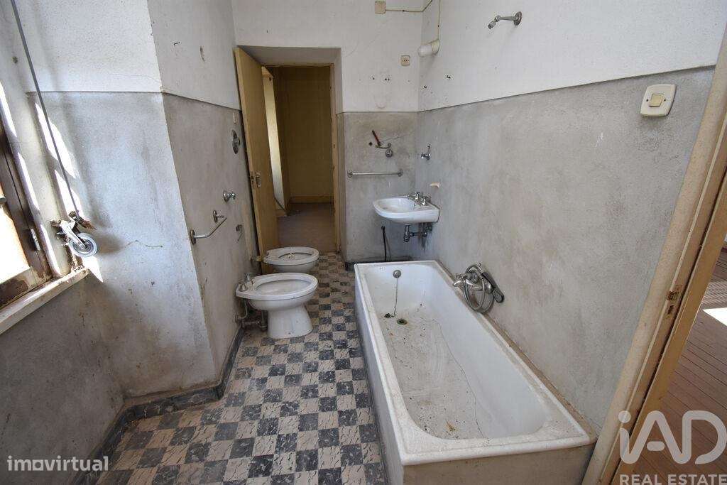 Casa tradicional T5 em São Miguel, Santa Eufémia e Rabaçal de 460,00 m - Grande imagem: 5/29