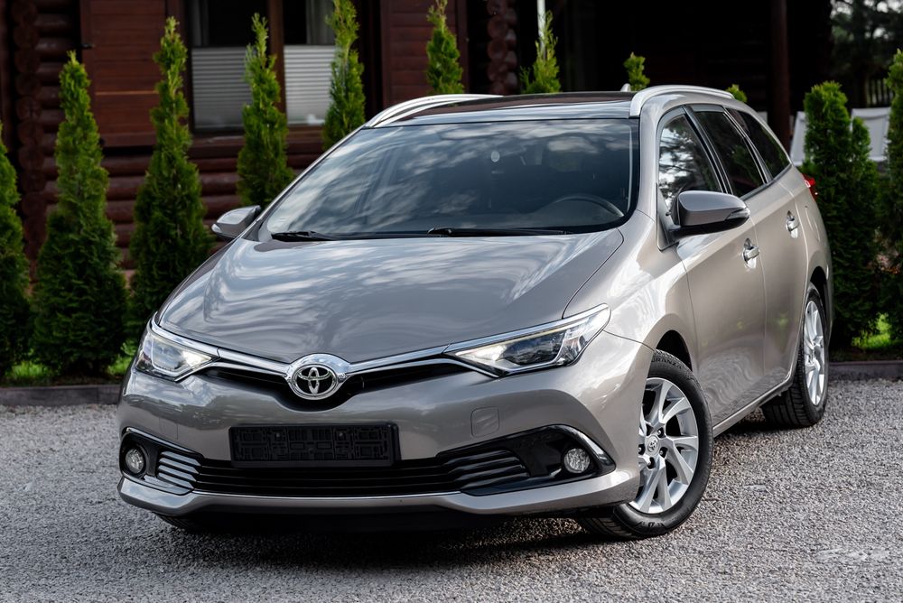 Toyota Auris II 1.6 D-4D Comfort 2015