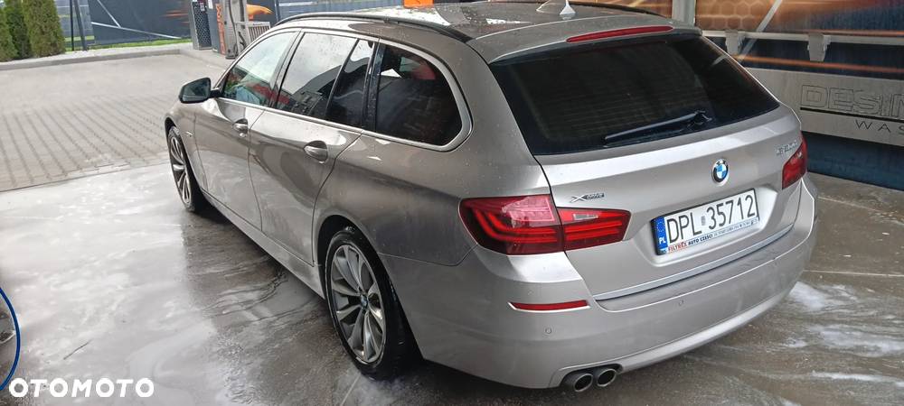 BMW Seria 5 520d xDrive - 5