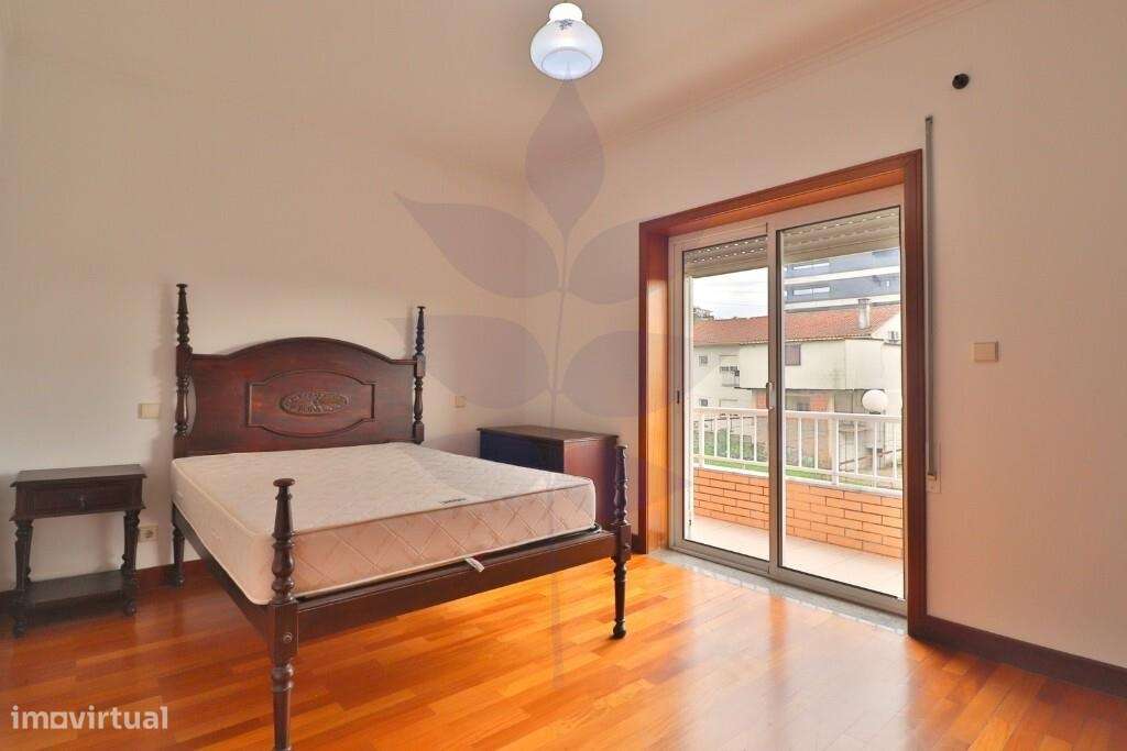 Arrendamento apartamento T3 em Nogueira - Mobilado e Equipado - Grande imagem: 4/28