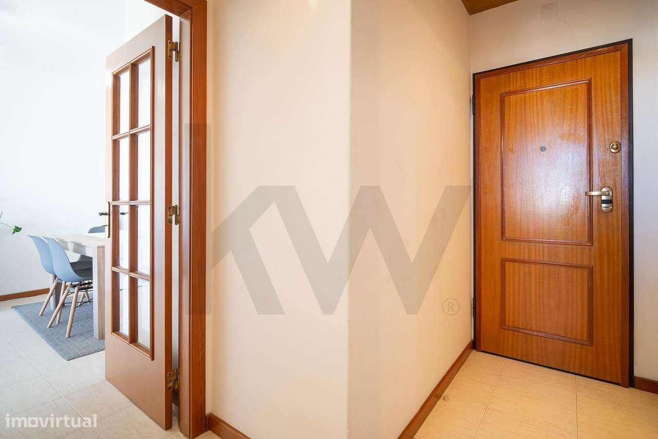 Apartamento T1 com Horizonte Desafogado – Alto Forte, Rio de Mouro - Grande imagem: 4/18