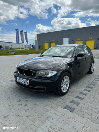 BMW Seria 1 120d - 8