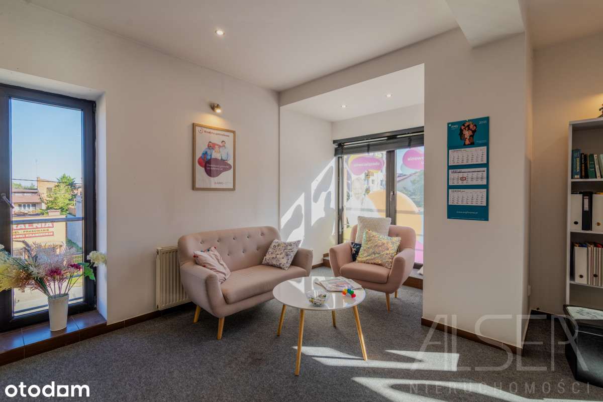 Budynek mieszkalno-usługowy| Róg Pułtuskiej/1 Maja-4