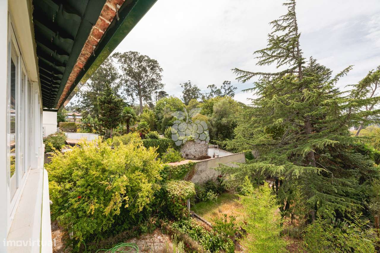 Moradia histórica T6  em Sintra com jardim, piscina e garagem-55