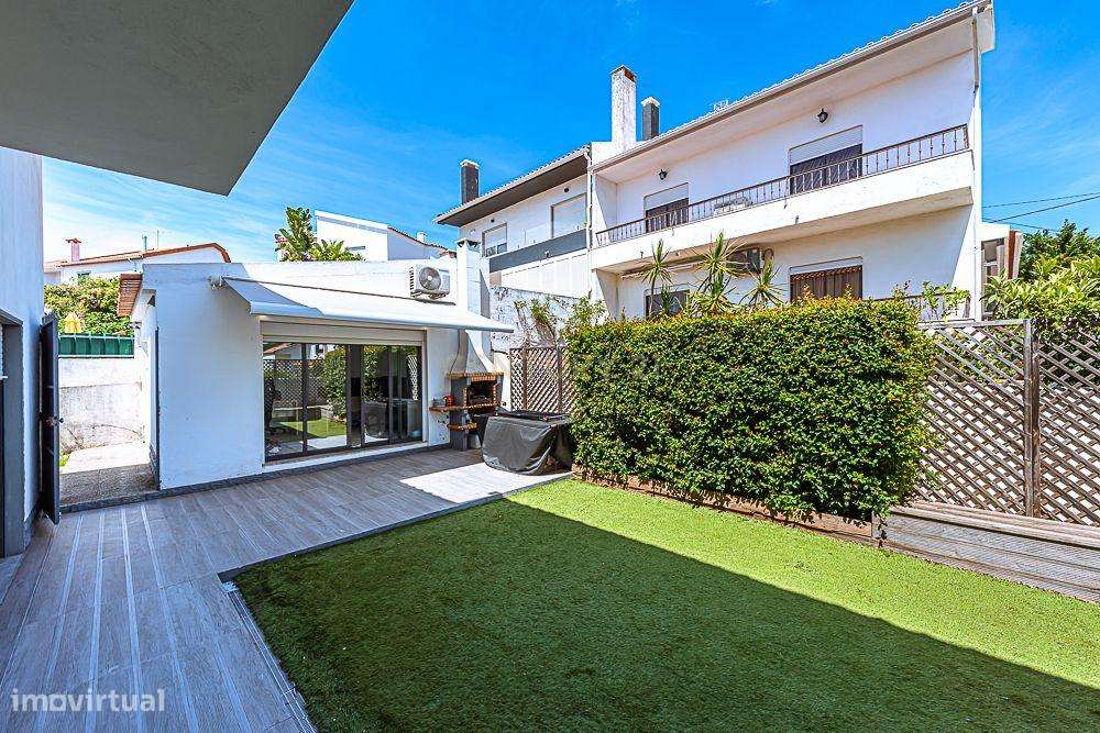 Moradia Geminada T4 com Escritório Independente | Quinta do Chiado-25