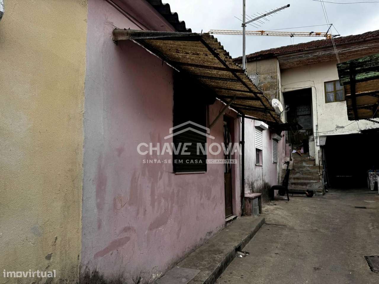 Moradia com 9 Casas de Ilha c/ Terreno em Campanhã - Grande imagem: 5/20