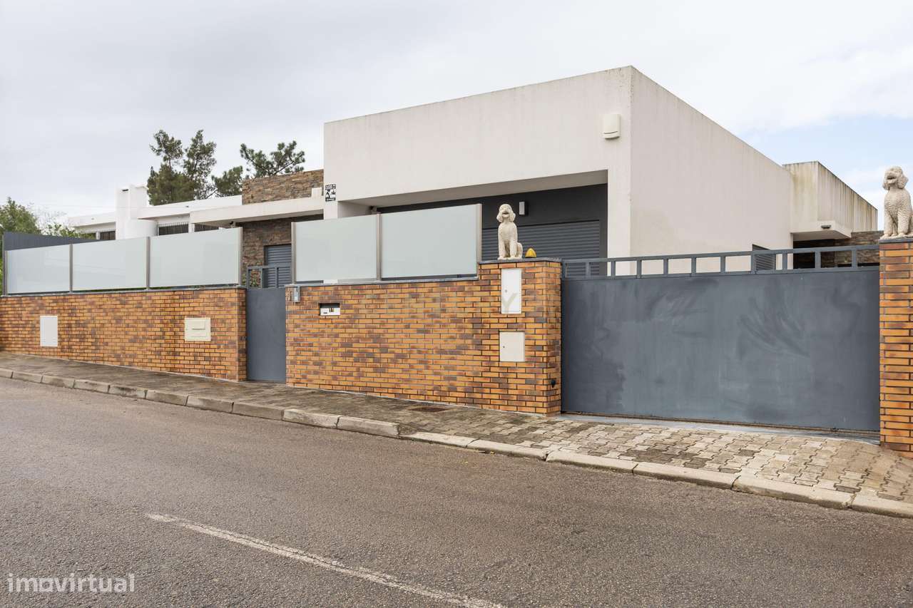 Moradia Térrea T3 em Quinta de Valadares - Seixal   850.000€ - Grande imagem: 4/27