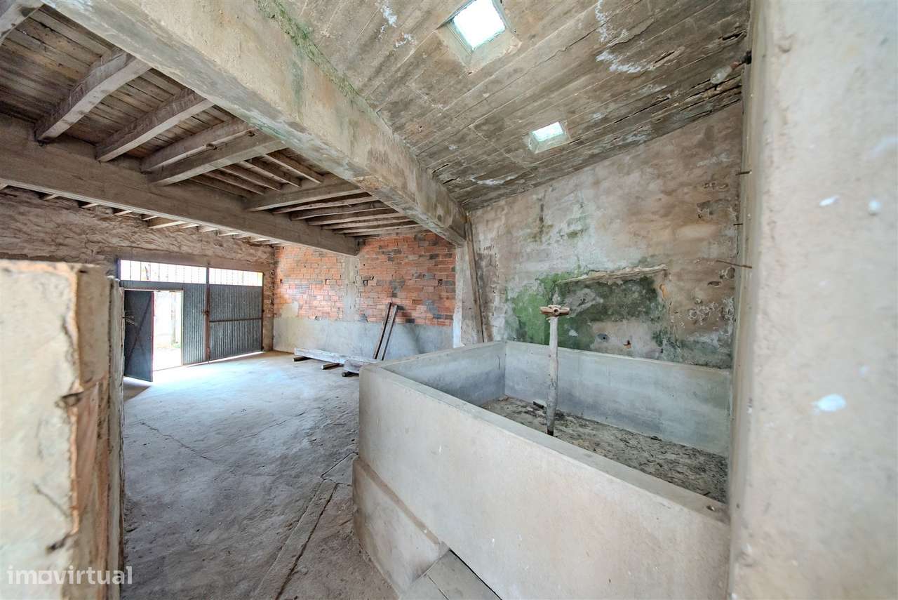 Duas moradias por 115.000 € em Mira de Aire-36