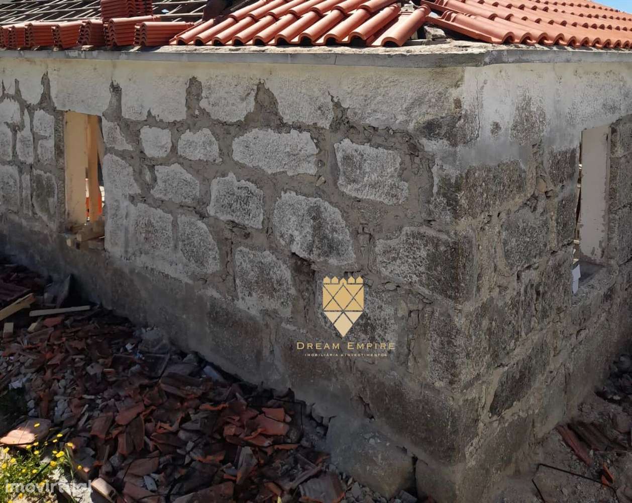 Moradia Para Reabilitar Nevogilde, Lousada Imovirtual