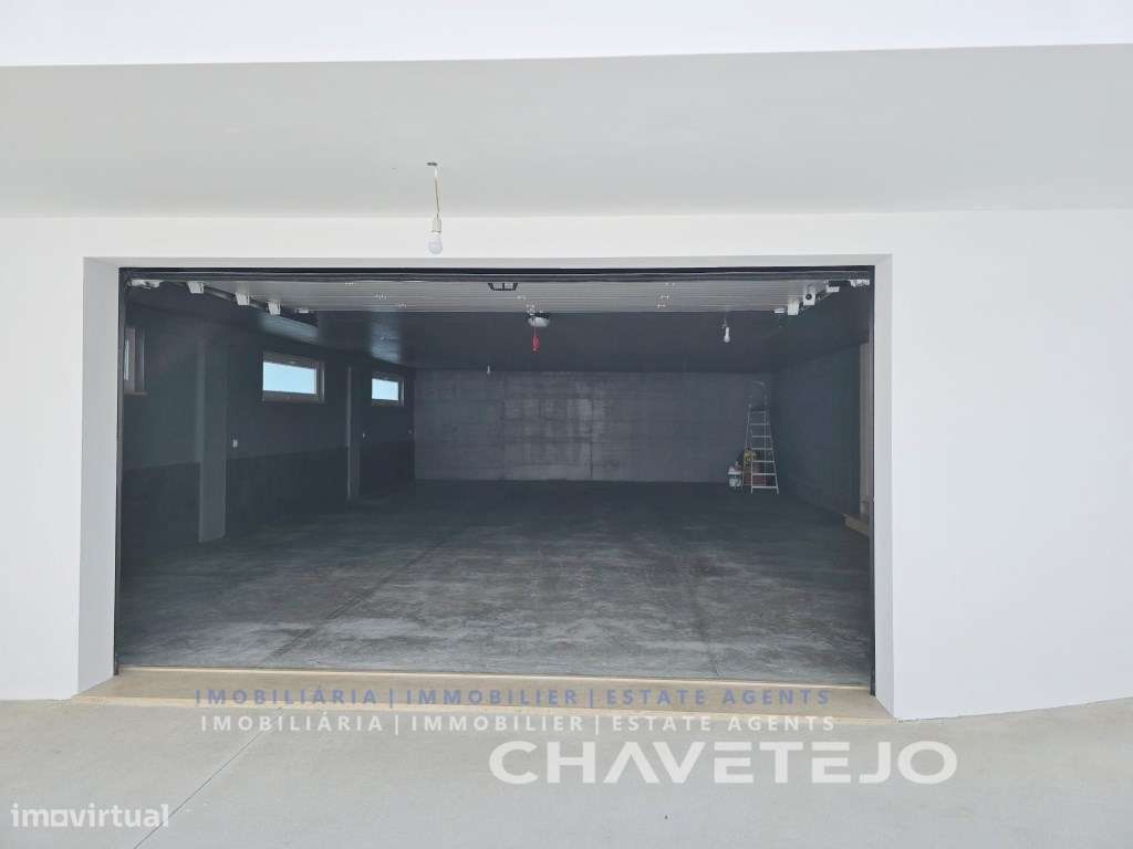 Moradia totalmente nova com 3 quartos enorme garagem para venda em ...-34