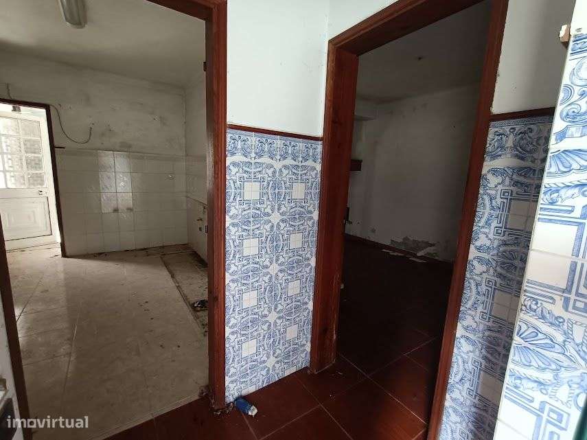 Moradia T2 Geminada com 2 Casas de Banho-7
