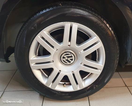 VW Touran 1.6 TDI Confortline DSG - 5