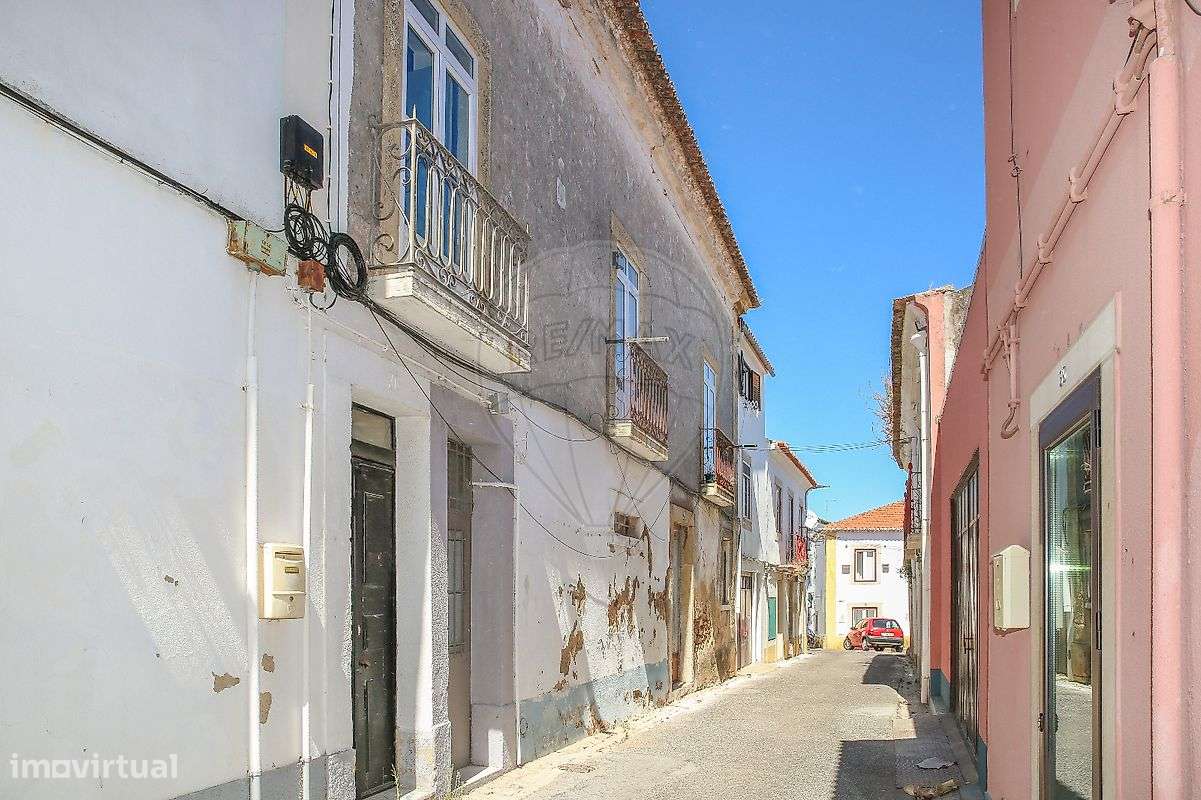 Moradia T6 para venda - Grande imagem: 2/33