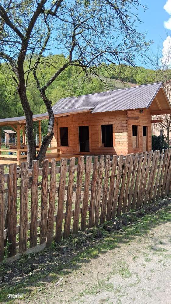 Cabana de vânzare - Imagine principală: 3/5