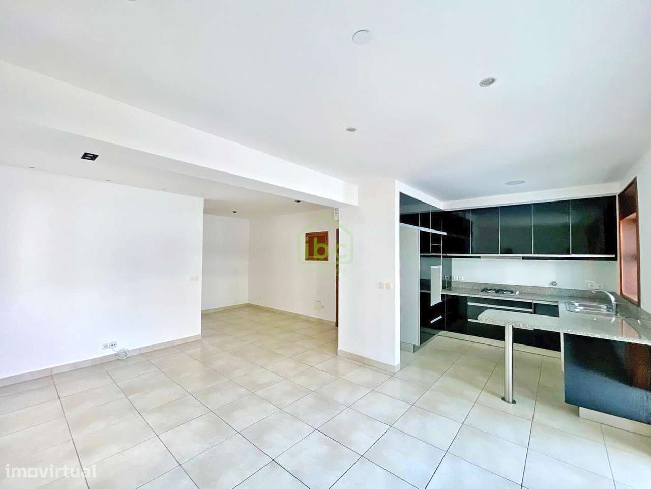 Apartamento T2 | Póvoa de Varzim - Grande imagem: 4/22